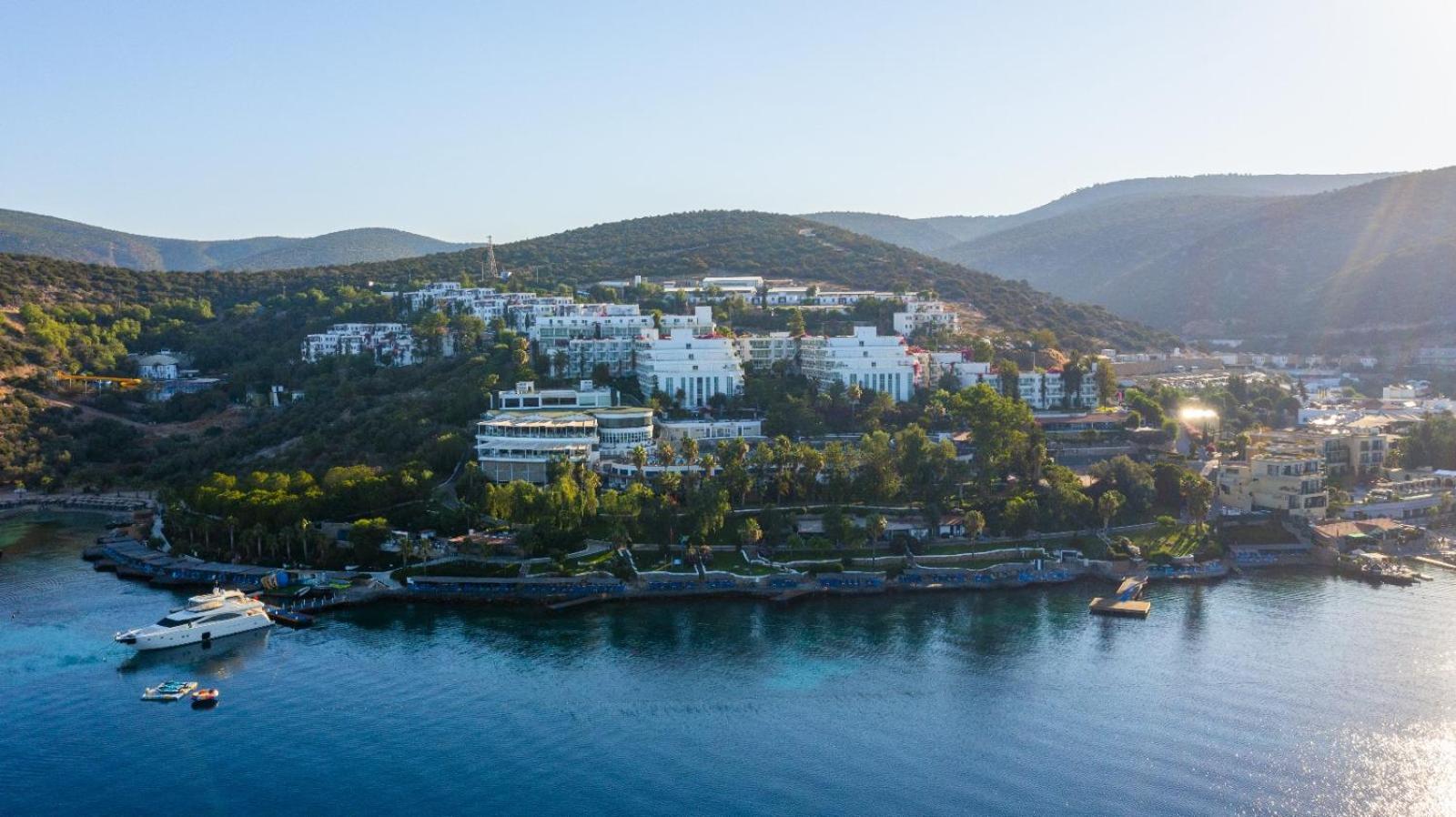 Bodrum Holiday Resort & Spa Exterior photo